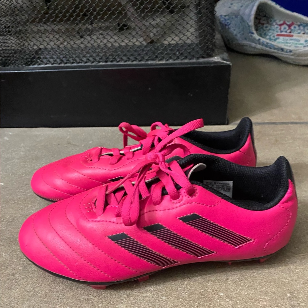 Adidas Goletto VIII FG J Pink Soccer Cleats GW6163 Kids size 3’worn 1x